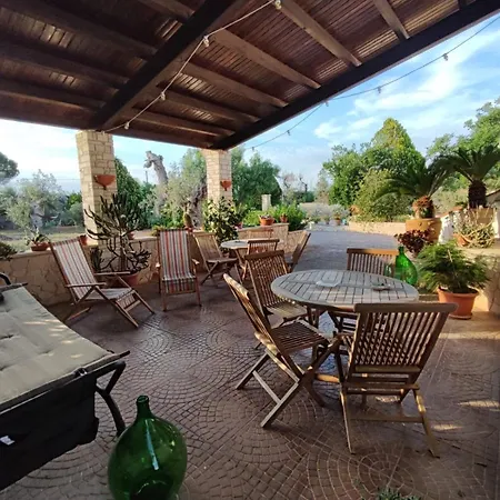 Contrada Macchia Alojamento de Acomodação e Pequeno-almoço