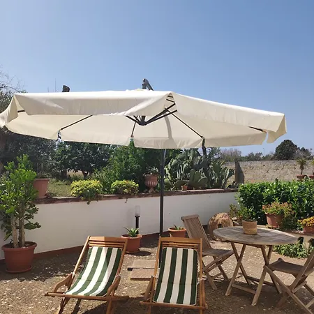 Contrada Macchia 4* تريكاس