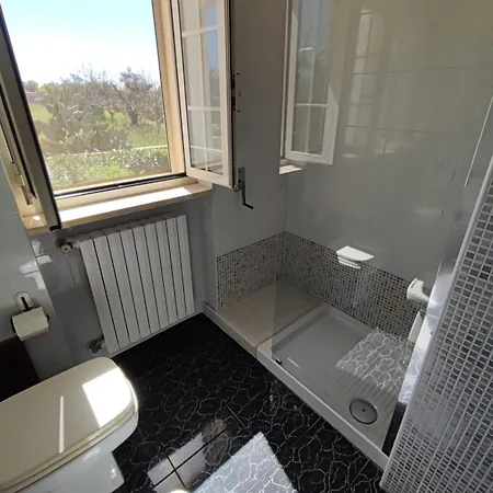 Contrada Macchia Alojamento de Acomodação e Pequeno-almoço 4*