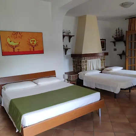 Contrada Macchia 3*