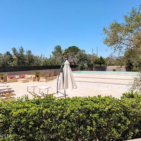 Alojamento de Acomodação e Pequeno-almoço Contrada Macchia Tricase