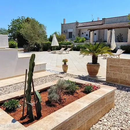 Contrada Macchia 4* Tricase