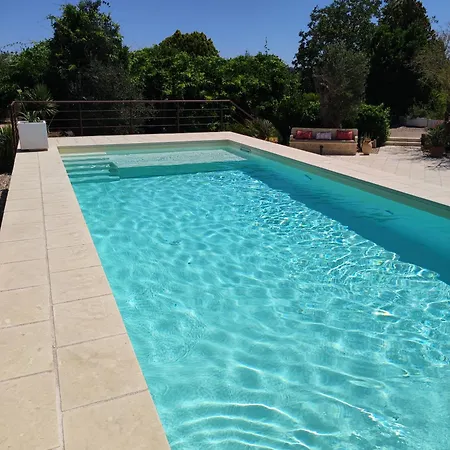 Alojamento de Acomodação e Pequeno-almoço Contrada Macchia